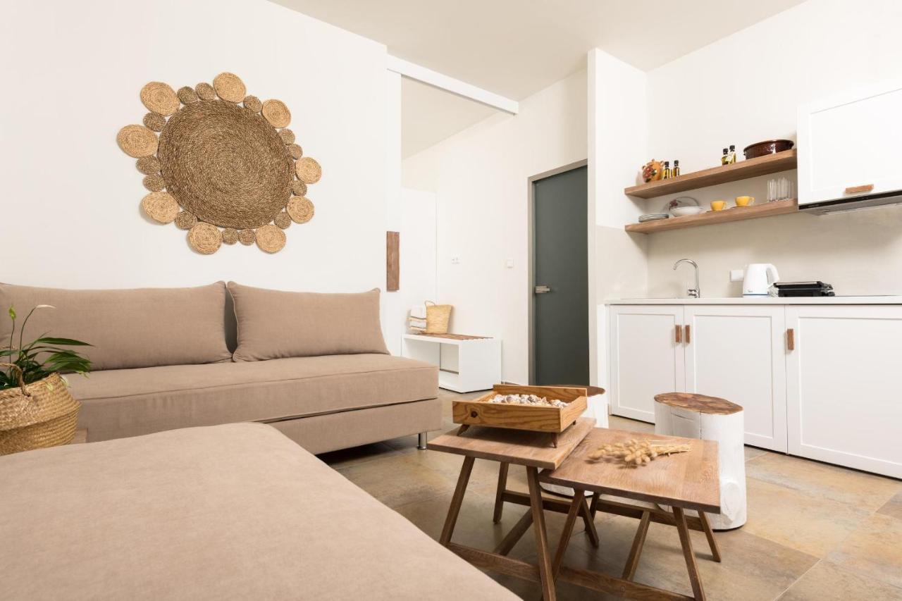 Konstantinou Deluxe Apartments Skála Marión Eksteriør bilde