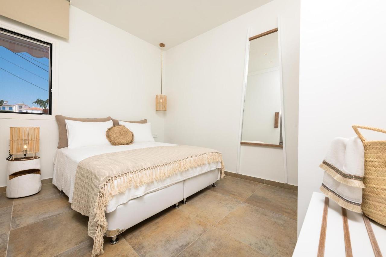 Konstantinou Deluxe Apartments Skála Marión Eksteriør bilde