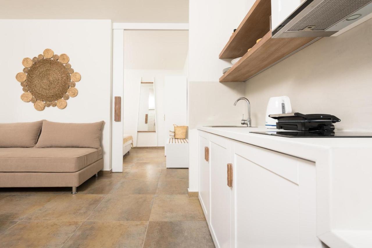Konstantinou Deluxe Apartments Skála Marión Eksteriør bilde