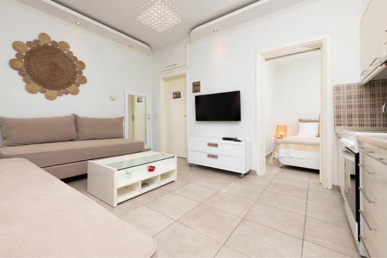 Konstantinou Deluxe Apartments Skála Marión Eksteriør bilde