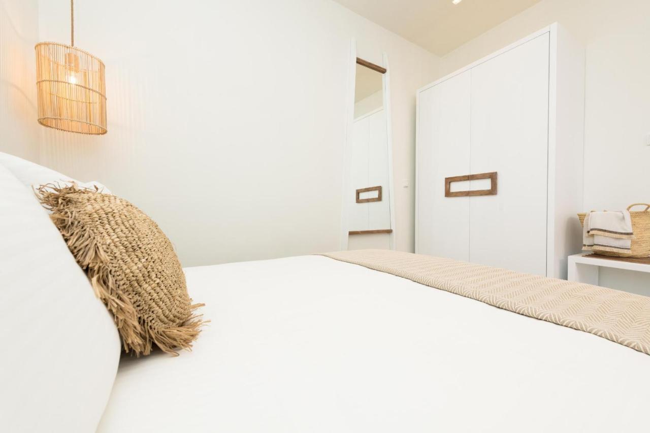 Konstantinou Deluxe Apartments Skála Marión Eksteriør bilde
